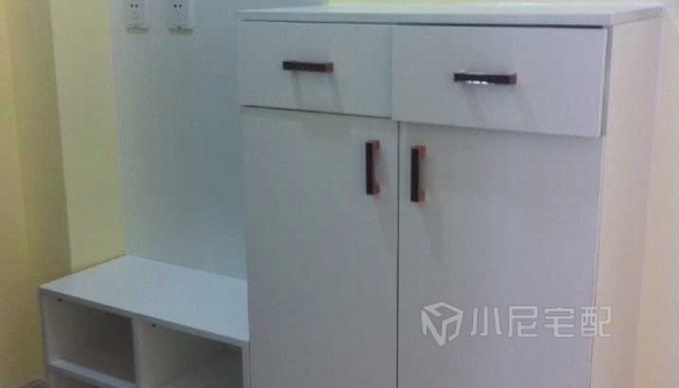 128㎡/三室一廳一衛(wèi)/現代