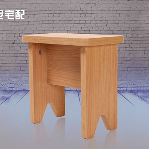 小尼宅配板凳